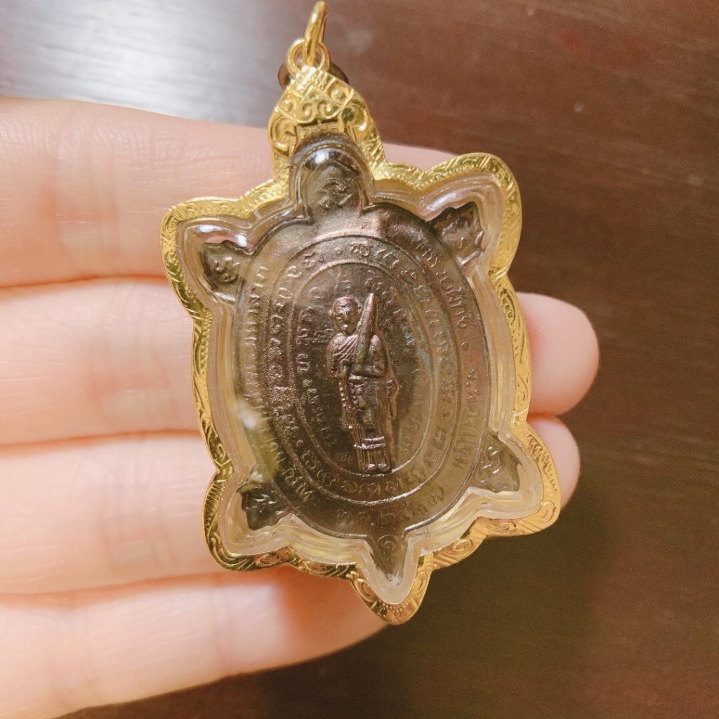龙婆柳2537西瓦里行走佛财龟